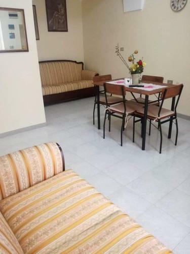 L 'alcova Holidays Home
