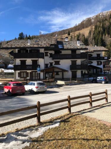 Apartamento Accogliente Appartamento In Centro Champoluc