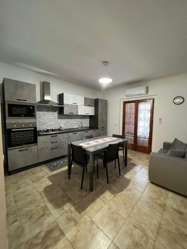 Da Nicoletta Apartments Cefal�