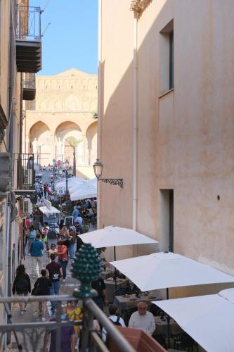Apartamento Loft Mandralisca ( By Vacation Service )