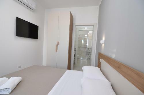 Blanc Apartments
