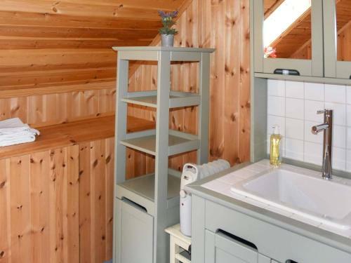Holiday Home �rskog