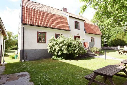 Cozy Holiday Home Located On Gotland