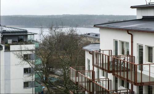 3-bed Apartment Hasselby 1301