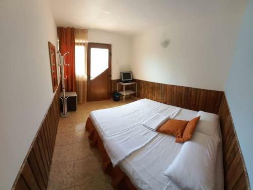 Hostal Best House Tuzla