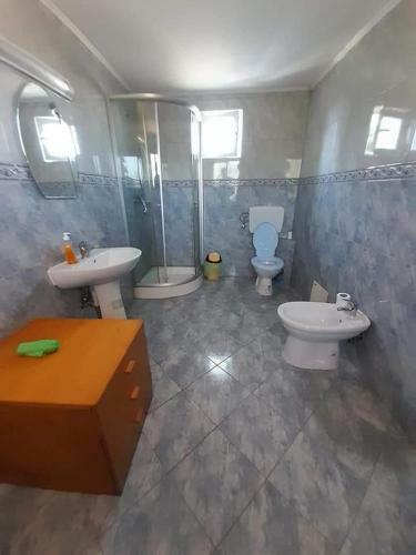 Hostal Best House Tuzla