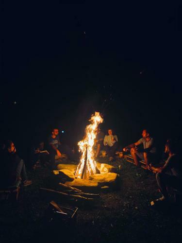 Glamping Iurte Mongole Spiritul Zimbrului