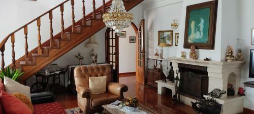 Hostal A Casa D'av� Guest House
