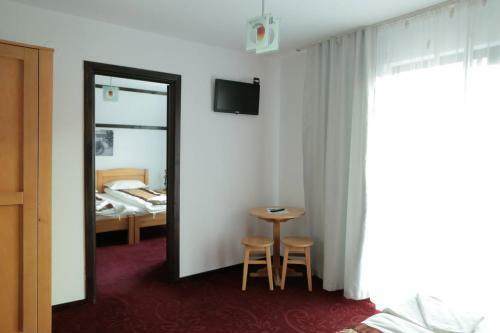 Hostal Pensiunea Maximilyanis