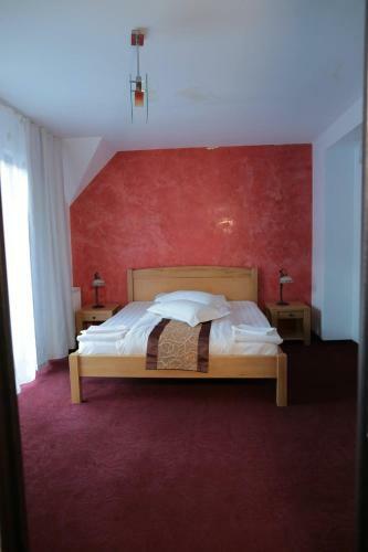Hostal Pensiunea Maximilyanis