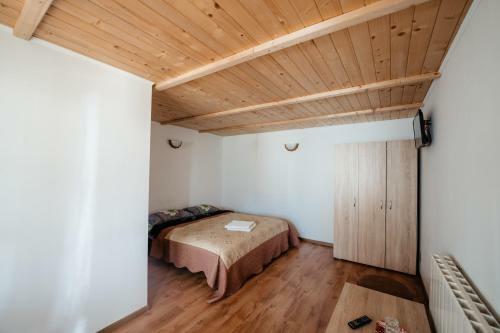 Hostal Pensiunea Romina