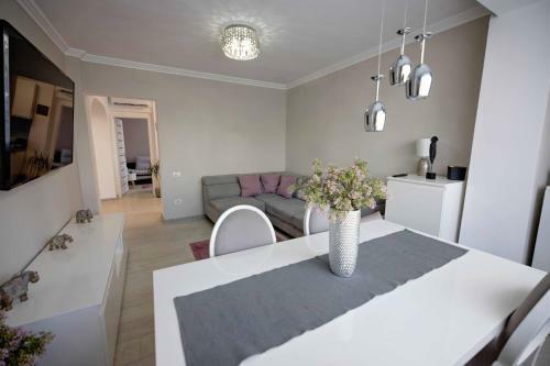 Joyful Apartment