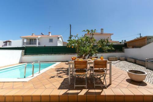 �bidos Garden Villa