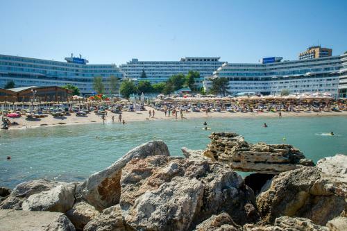 Hotel Phoenicia Blue View