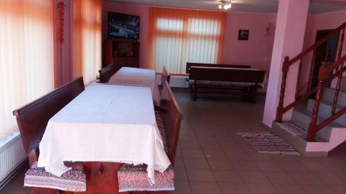 Hostal Casa Andreea-maria