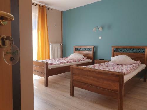 Hostal Lux'oroom