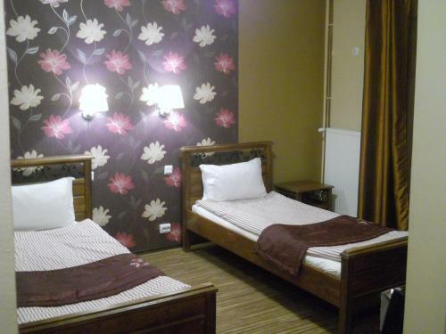 Hostal Lux'oroom