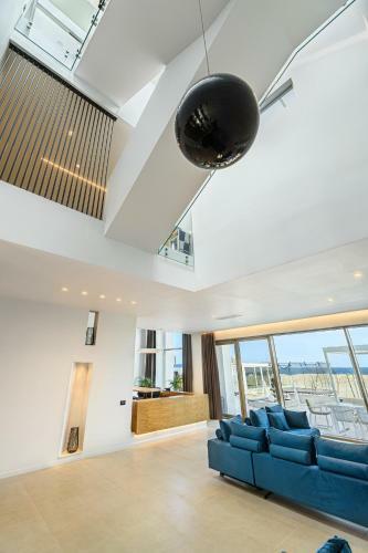 Seascape Villa