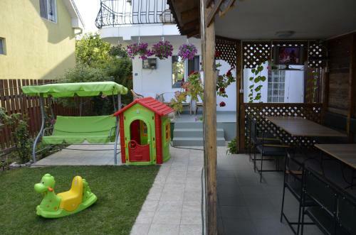 Bed & Breakfast Pensiunea Calutul De Mare