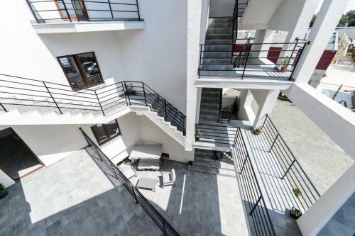 Hostal Toma Residence