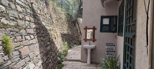 Cliffside Manor, Satkhol, Mukteshwar By Earthaa Escapes