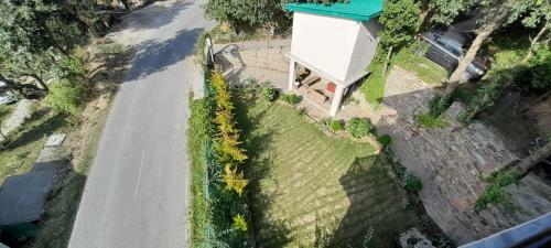 Cliffside Manor, Satkhol, Mukteshwar By Earthaa Escapes