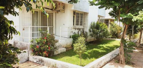 Apartamento Alibaug Castle Villa