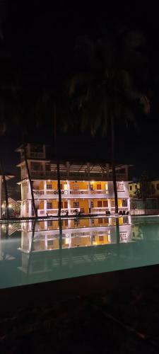 Hotel Kiva Beach Reosrt