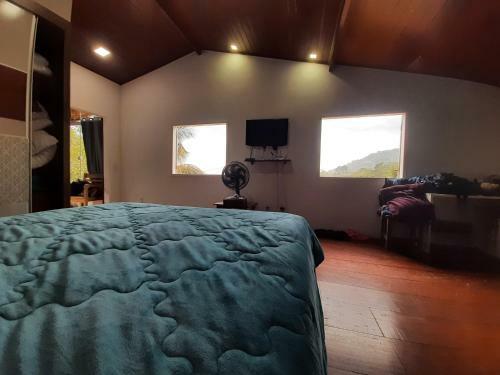 Casa Com Piscina � 20 Minutos De Carro Das Praias