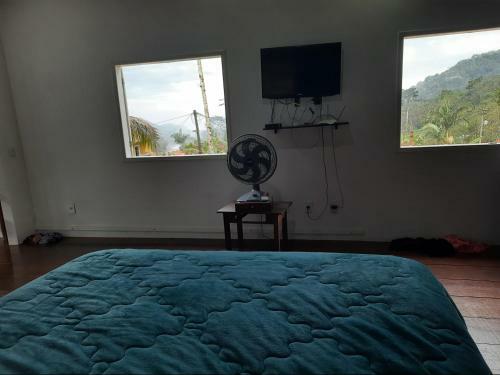 Casa Com Piscina � 20 Minutos De Carro Das Praias