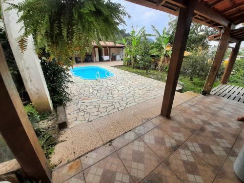 Casa Com Piscina � 20 Minutos De Carro Das Praias