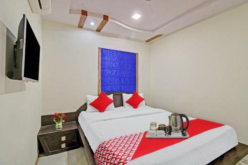 Hotel Oyo 91250 Four Seasons Service Apartment