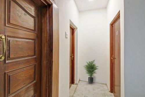 Hotel Oyo 91250 Four Seasons Service Apartment
