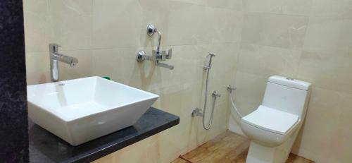 Hotel Oyo 90572 Login Rooms