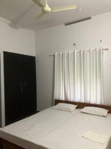 Hostal H Villa
