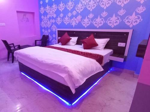 Oyo 87804 Hotelrudra