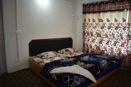Hostal Betab Valley Guest House Pahalgam