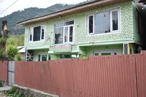 Hostal Betab Valley Guest House Pahalgam