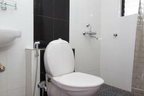 Flat C2t1, Vajra Apartments
