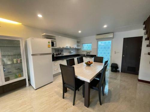 Ap Grand Residence 3 Bedroom Villa