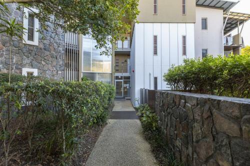 Resort Style Living In 2 Bedroom Apartment