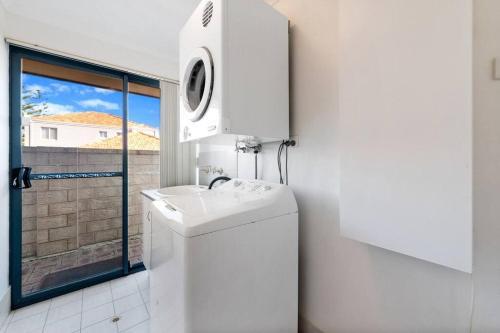 Avalon Beach Escape ~ Family Favourite With Wifi