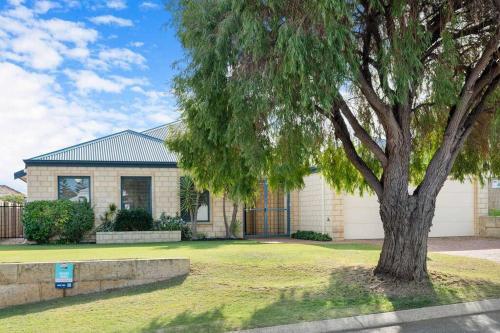 Avalon Beach Escape ~ Family Favourite With Wifi
