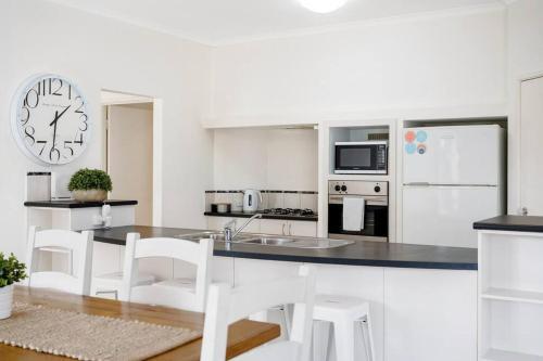 Avalon Beach Escape ~ Family Favourite With Wifi