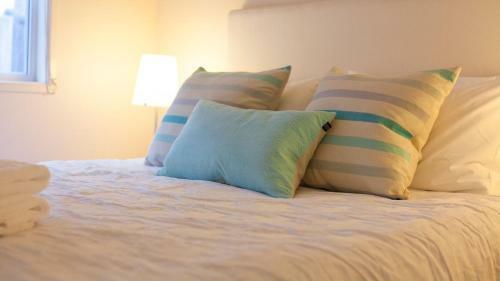 Belmore Terrace Perfect Pad Just 100 Metres To The Beach