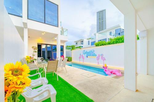 Splash Pool Villa