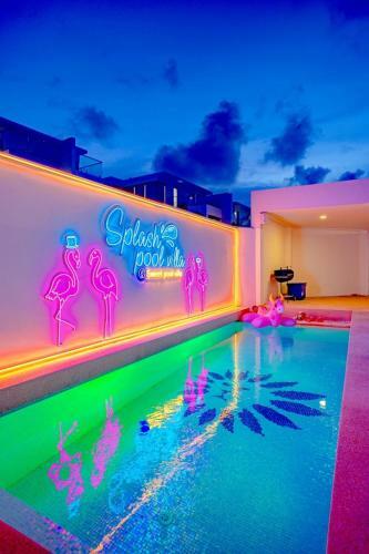 Splash Pool Villa