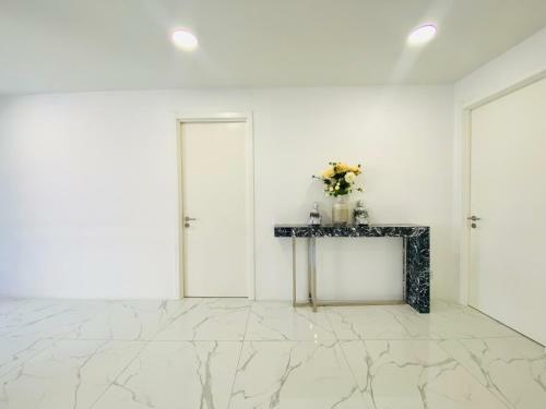 Yizen Vip Luxury Palm Springs Villa In Pattaya