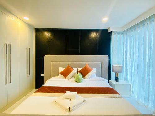 Yizen Vip Luxury Palm Springs Villa In Pattaya