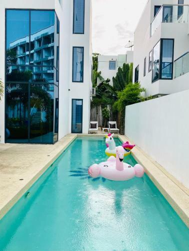 Yizen Vip Luxury Palm Springs Villa In Pattaya